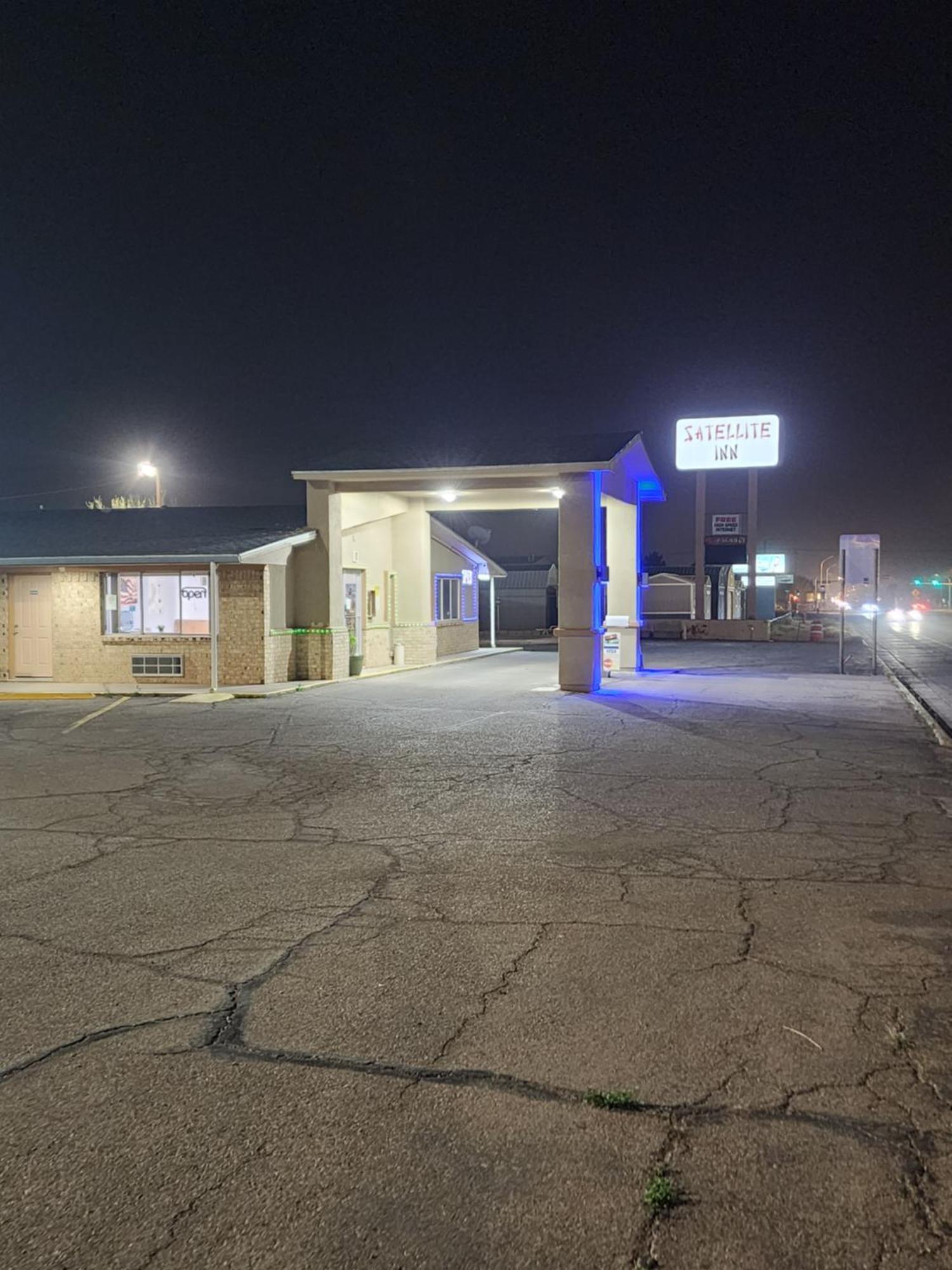 Satellite Inn Alamogordo Exteriör bild